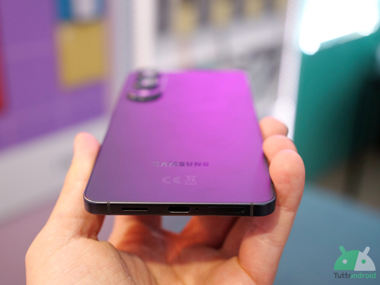 Samsung Galaxy S25 Edge: quanto è più sottile degli altri S25 e di iPhone 17 Air