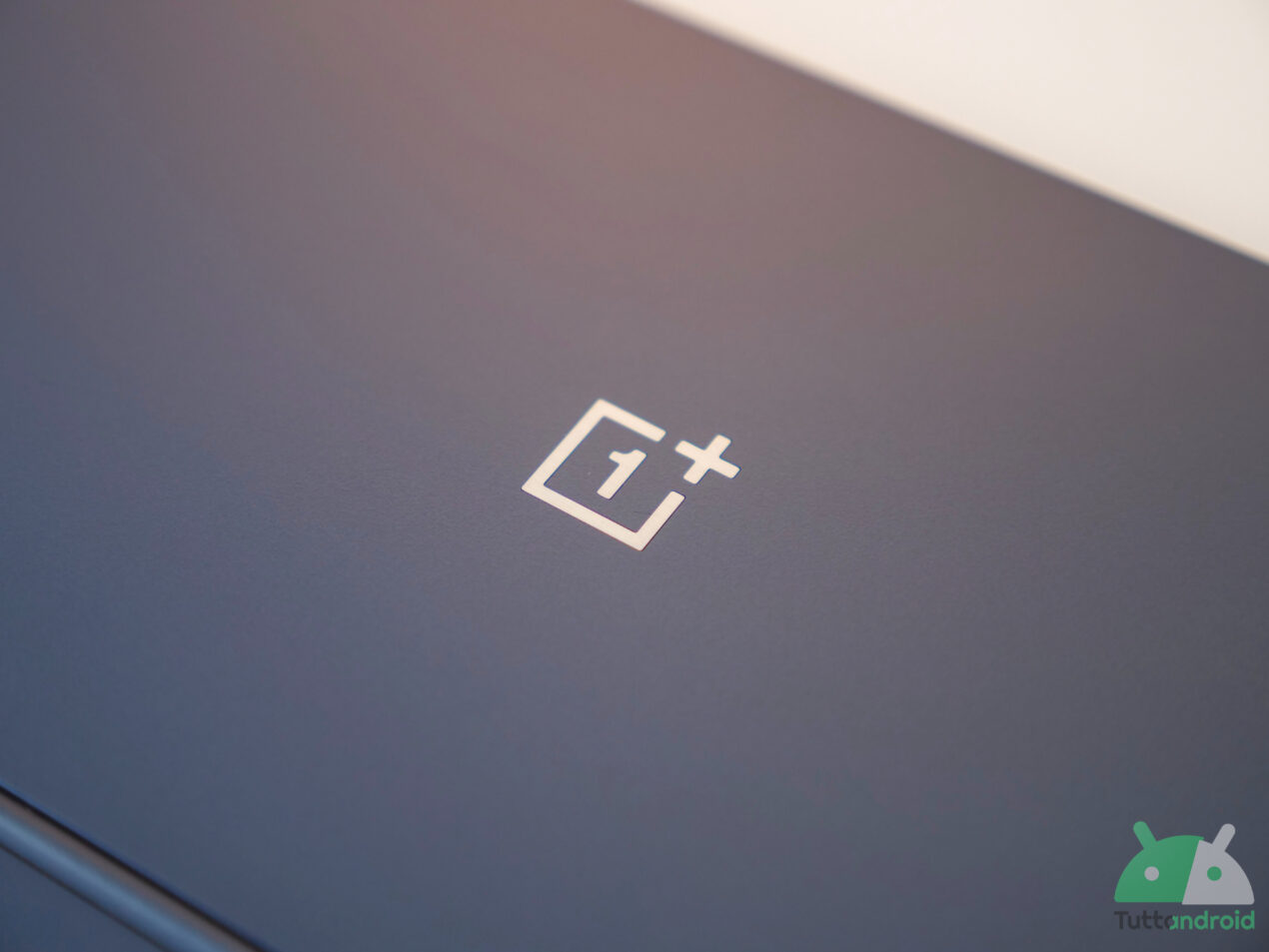 Due inediti OnePlus Pad in arrivo; avvistato un inedito smartphone Lenovo Legion