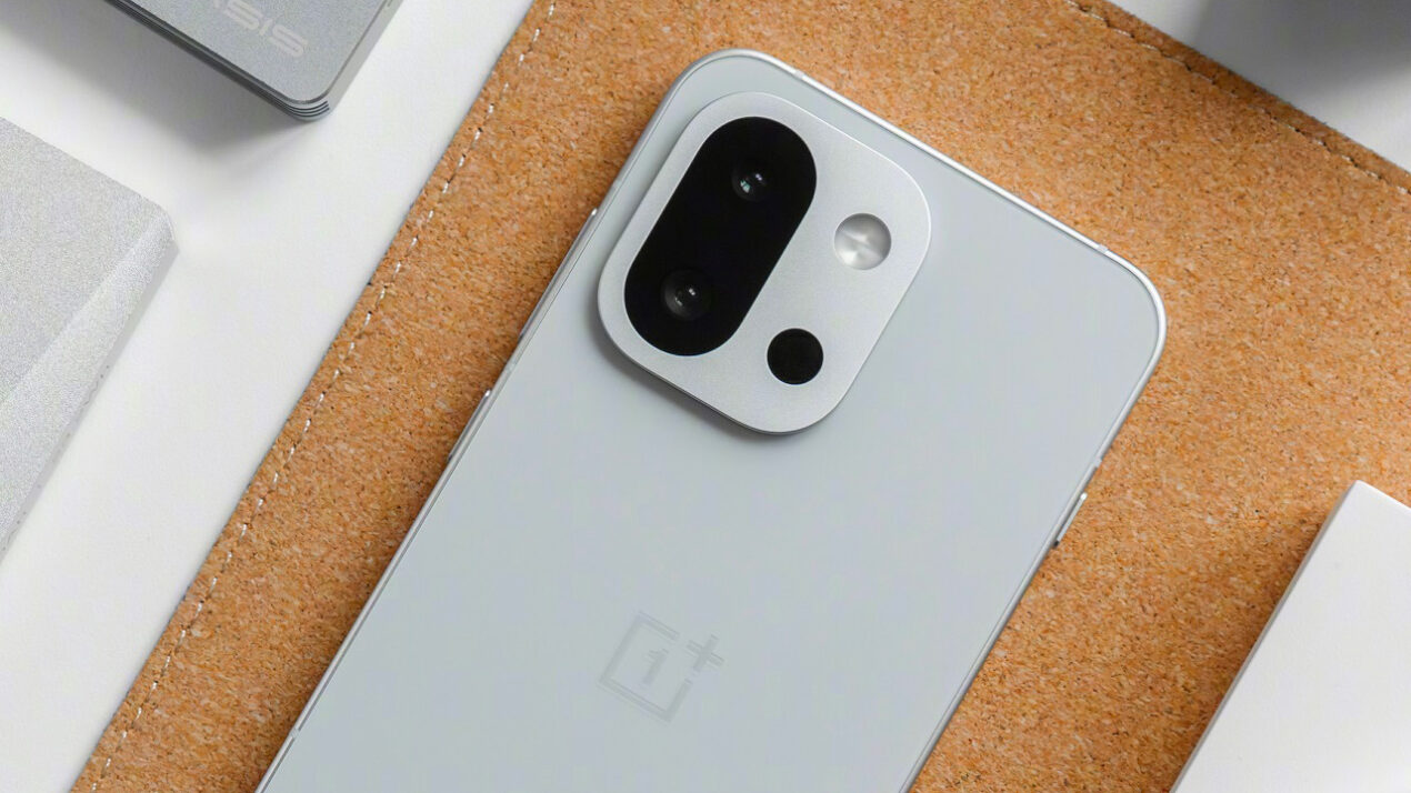 Un leak svela le possibili specifiche tecniche di OnePlus 15T