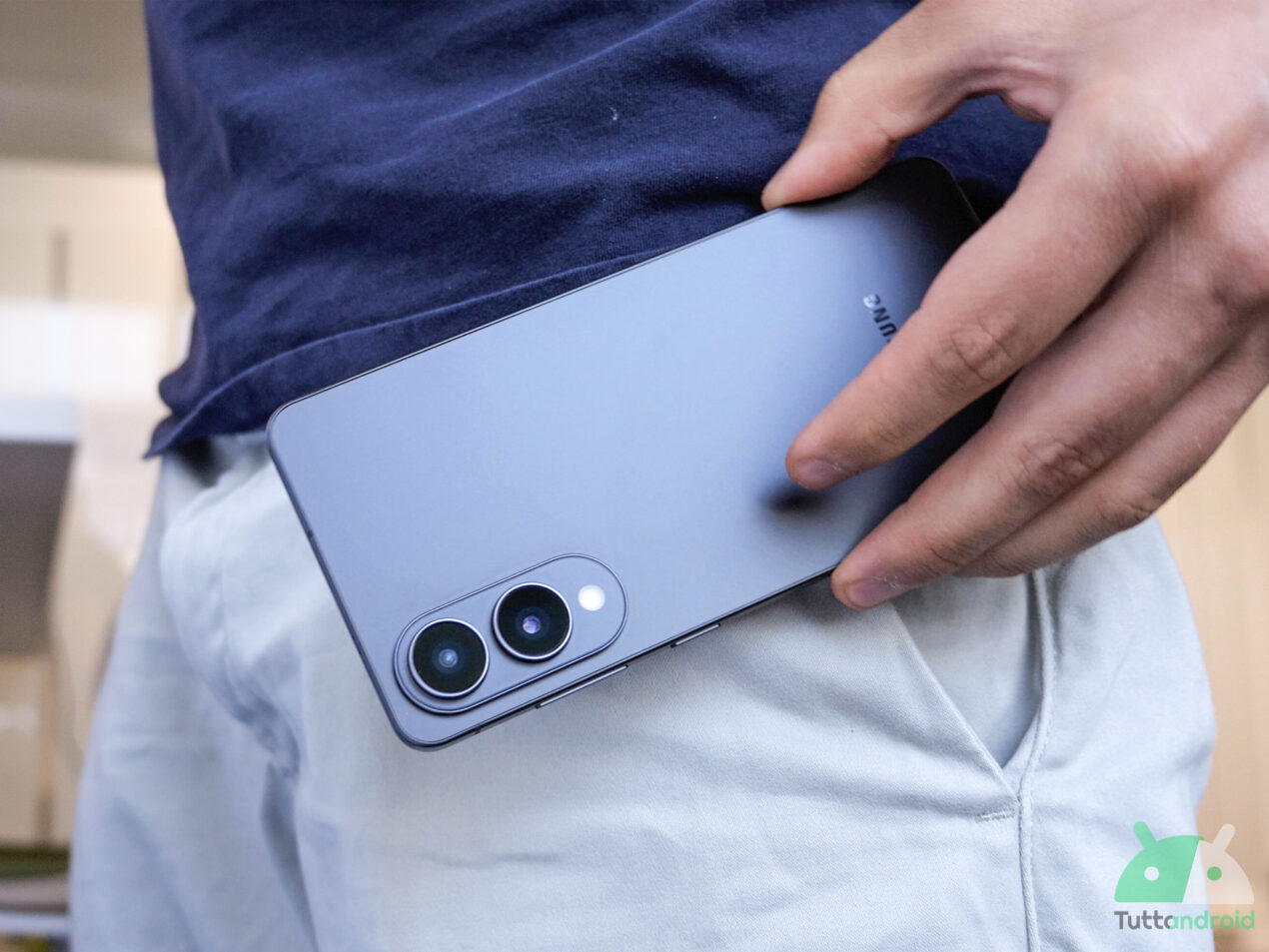 492€ su Amazon sono necessari per portarsi a casa il supersottile Samsung Galaxy S25 Edge
