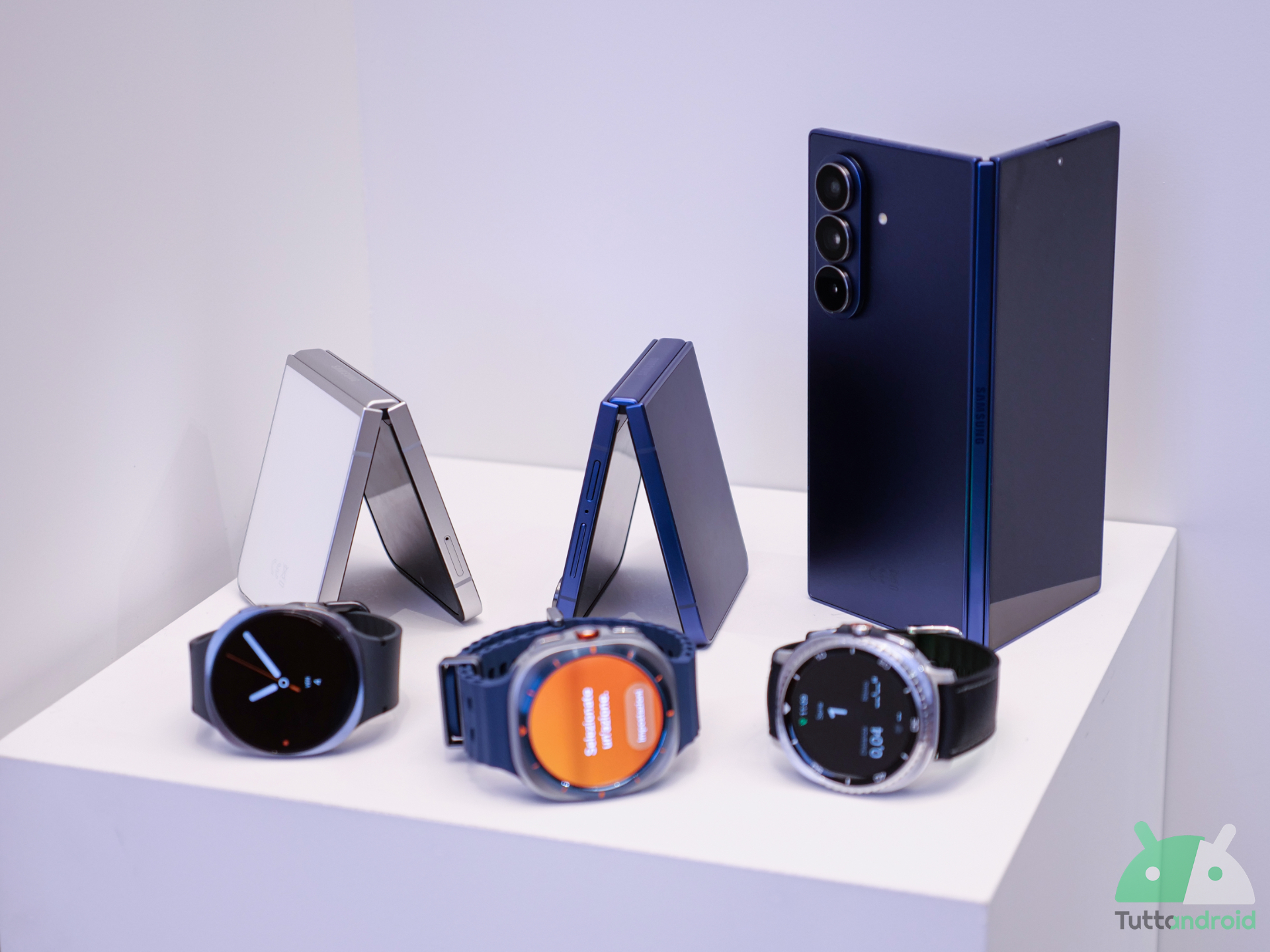 Samsung galaxy z fold flip watch 8 