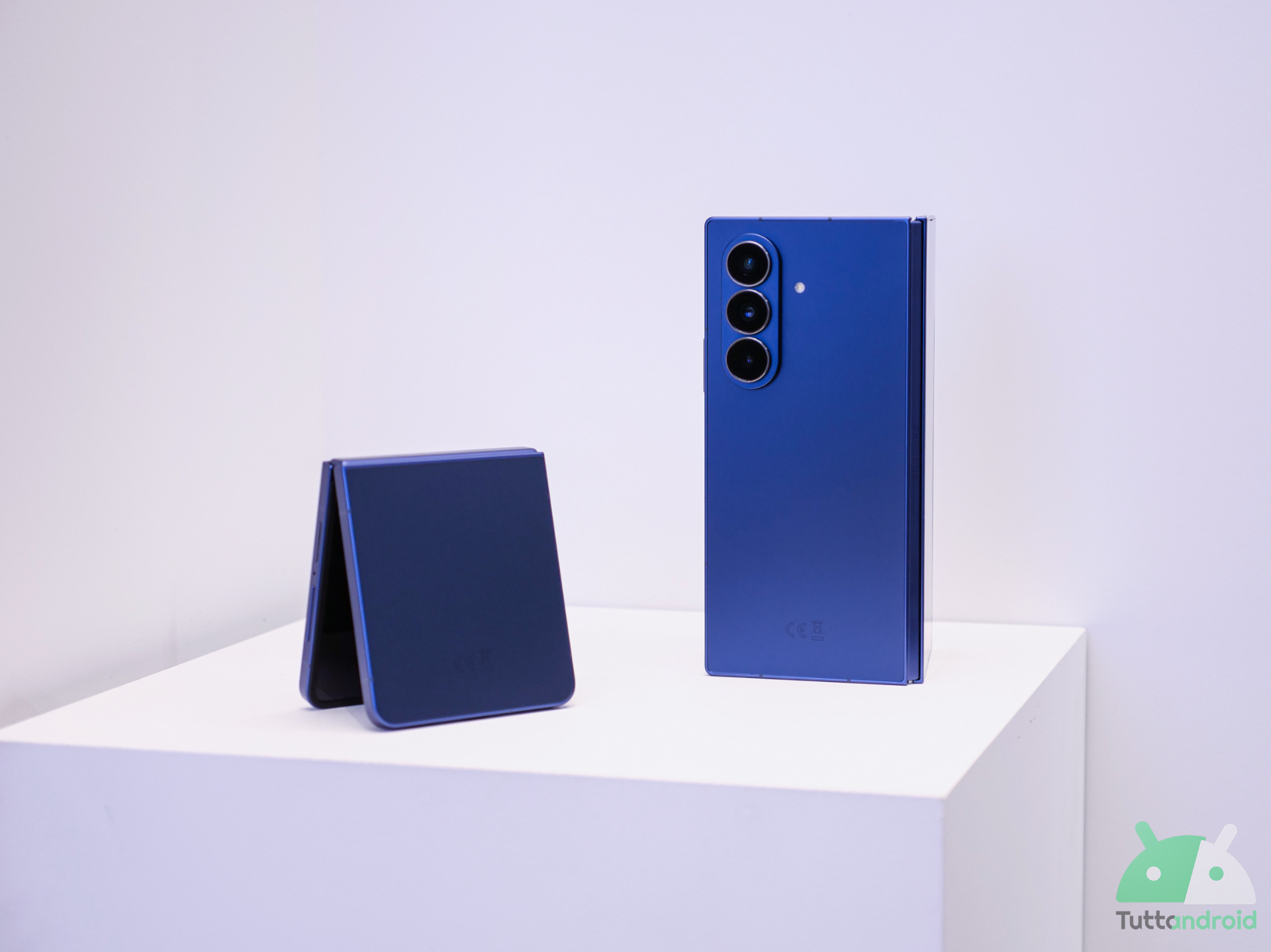 i prezzi dei display di samsung galaxy z fold7 e z flip7 fanno davvero paura