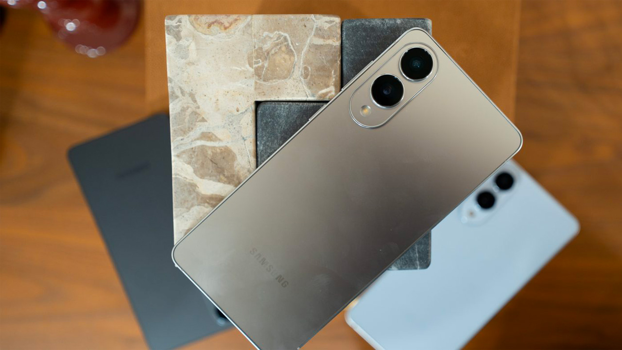 Samsung rimane cauta sulle batterie degli smartphone: ecco il perché Samsung rimane cauta sulle batterie degli smartphone: ecco il perché