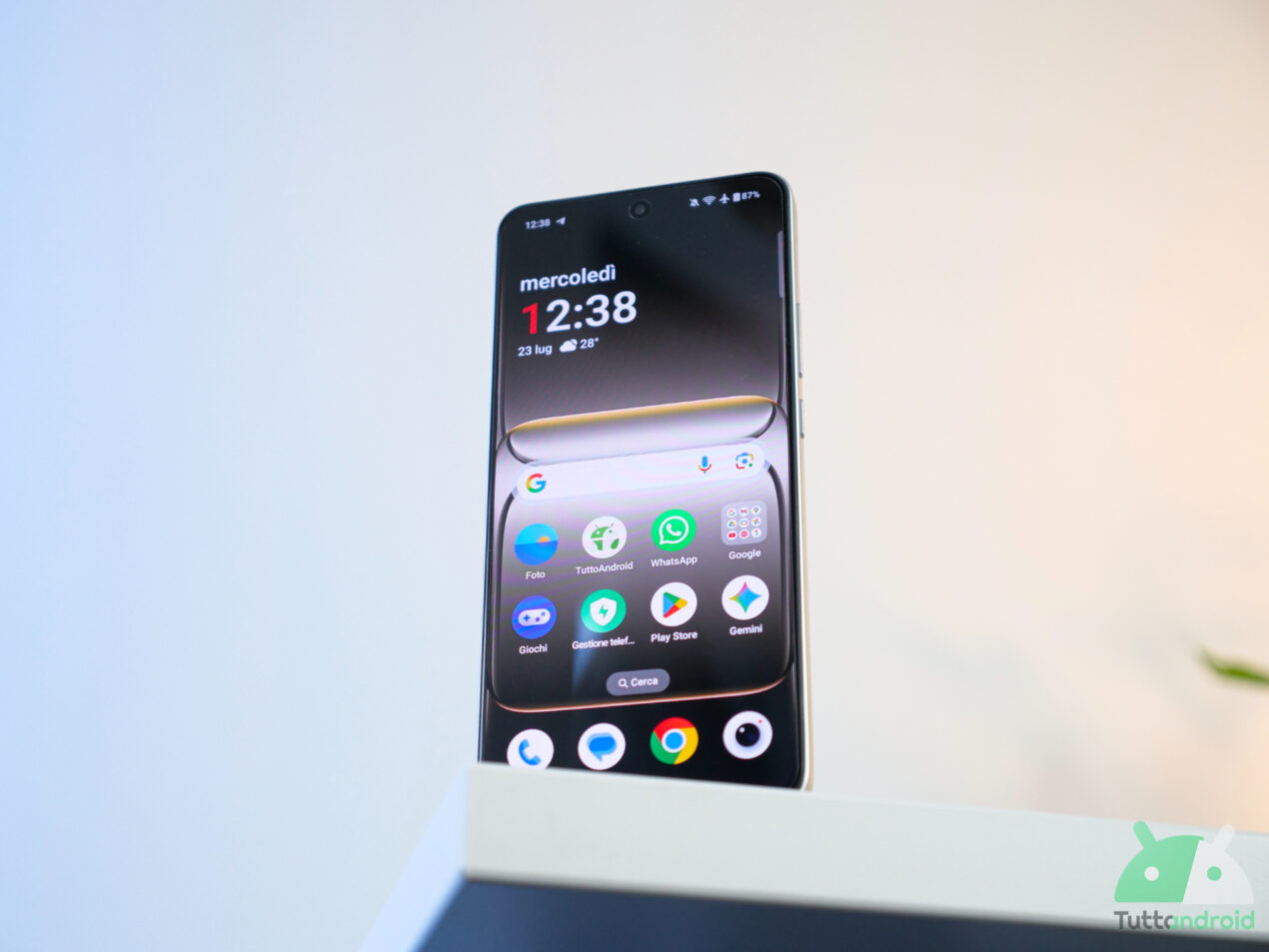 OnePlus e Vivo stanno aggiornando questi due loro smartphone di fascia media