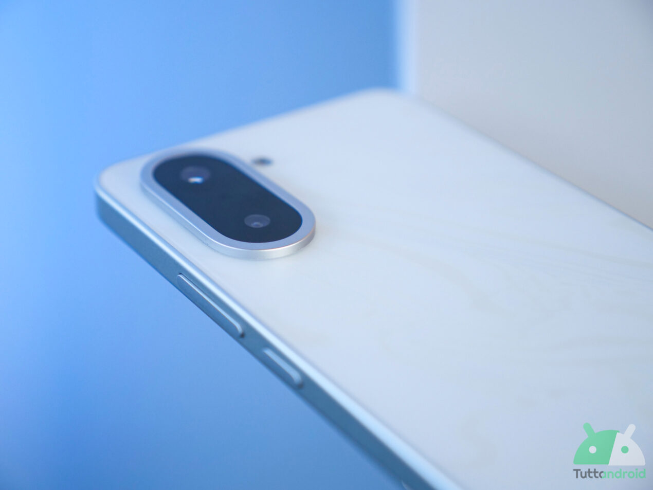 Aggiornamenti molto simili per una coppia di smartphone OnePlus: ecco le novità