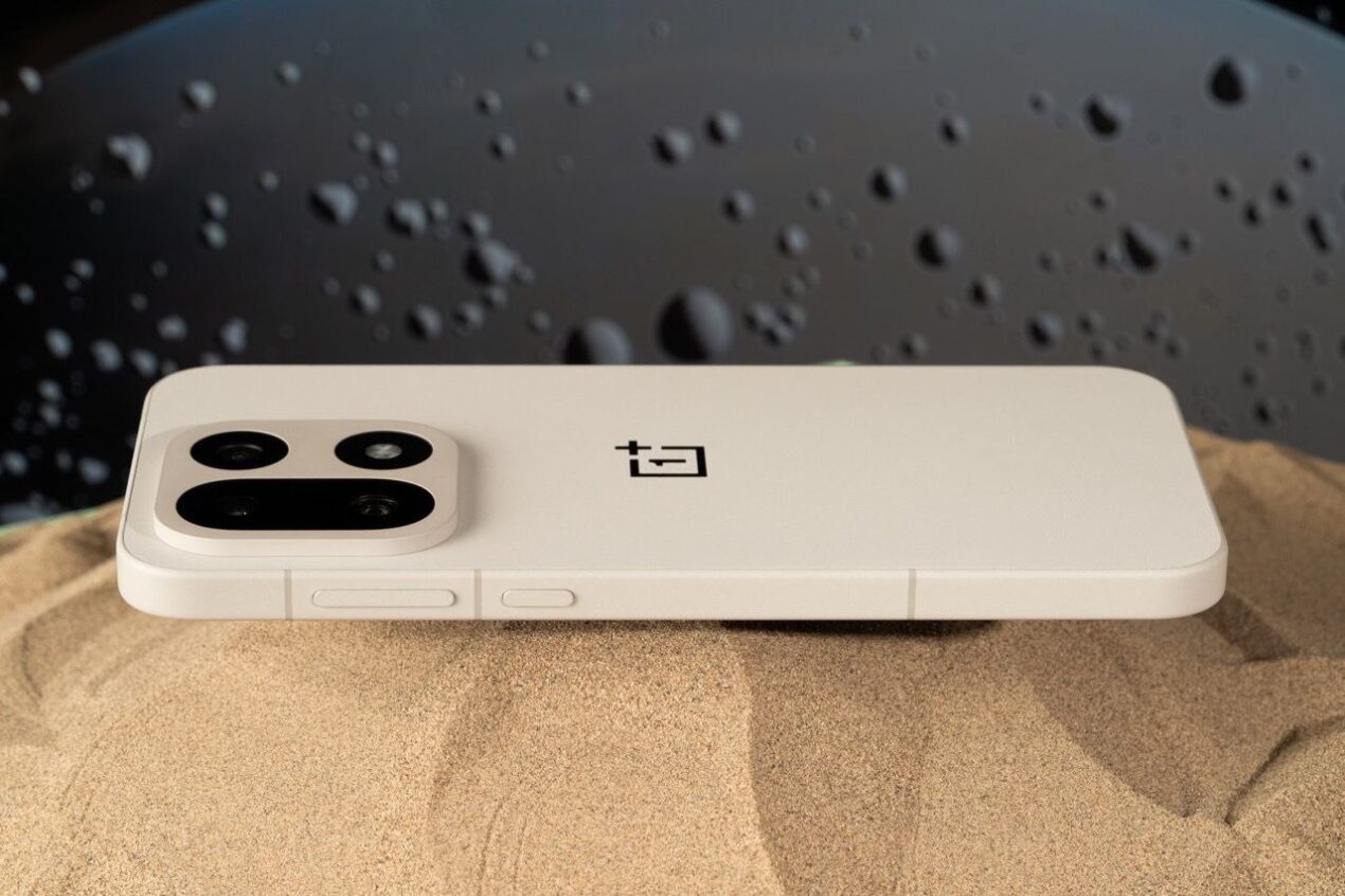 OnePlus 15, la fotocamera convince: primi scatti ufficiali mostrano i progressi