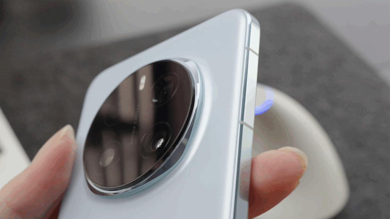 Ecco le prime foto scattate con la fotocamera da 200 MP di HONOR Magic8 Pro