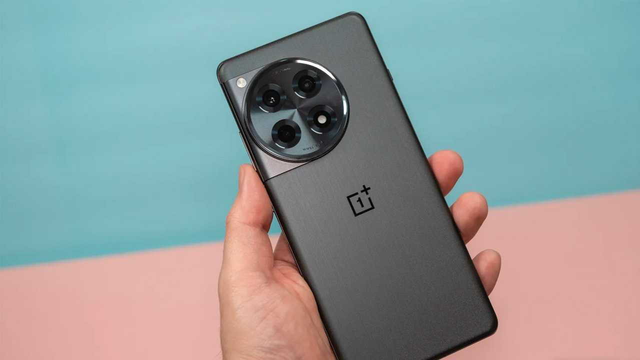 OnePlus 15 