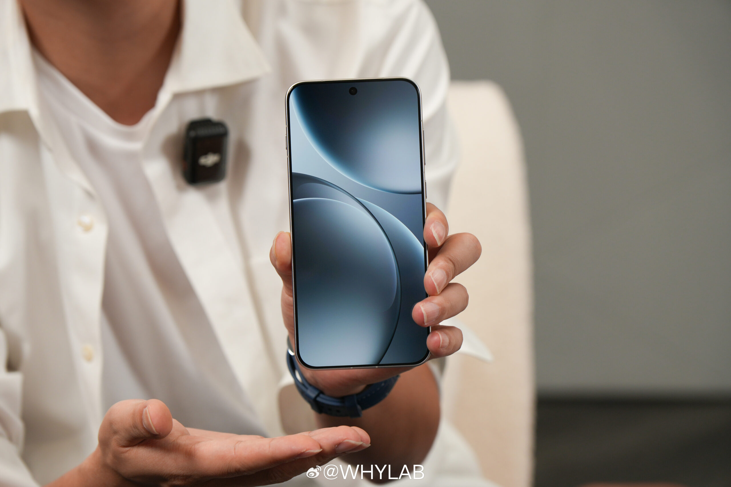 OPPO Find X9: la nuova serie flagship punta su design minimal e batterie da record