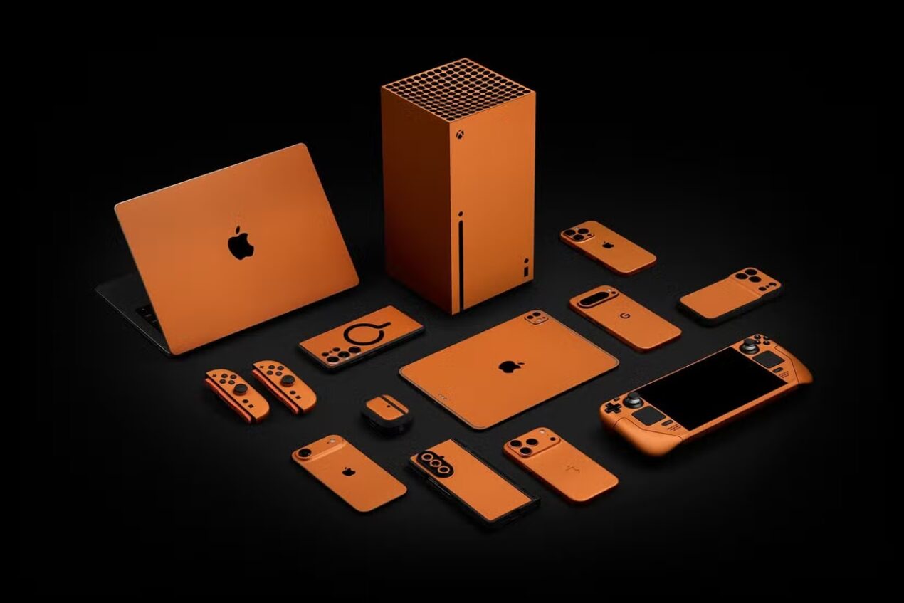 Pixel 10 Pro si veste di Cosmic Orange grazie a Dbrand