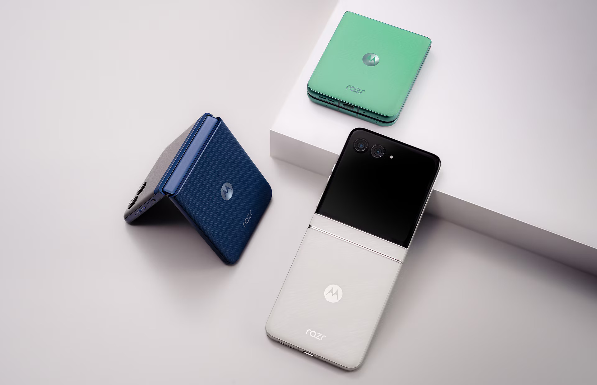 Motorola razr 60