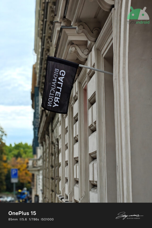 OnePlus 15 scatti fotografici