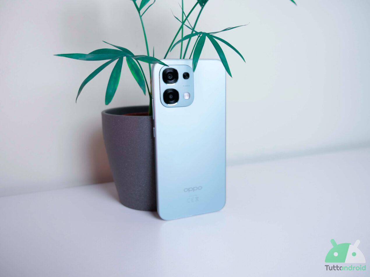 Il Black Friday di OPPO Store regala occasioni su tutto l'ecosistema, con una sorpresa social