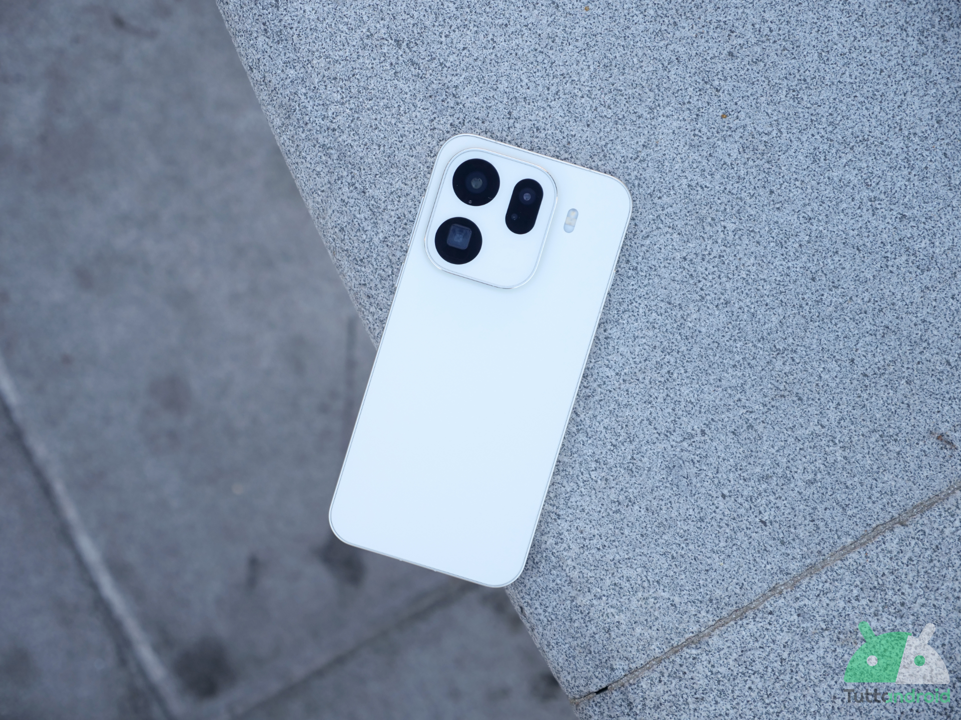 OPPO Find X9 Pro