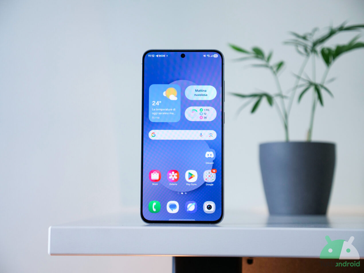 Samsung Galaxy S26 FE si mostra nelle colorazioni ufficiali nei primi render ad alta risoluzione