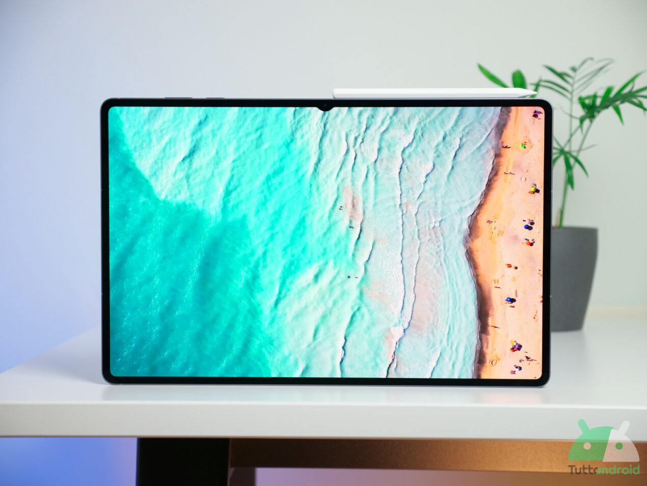 Recensione Samsung Galaxy Tab S11 Ultra: ineccepibile, un Tablet a metà tra una TV e un Notebook