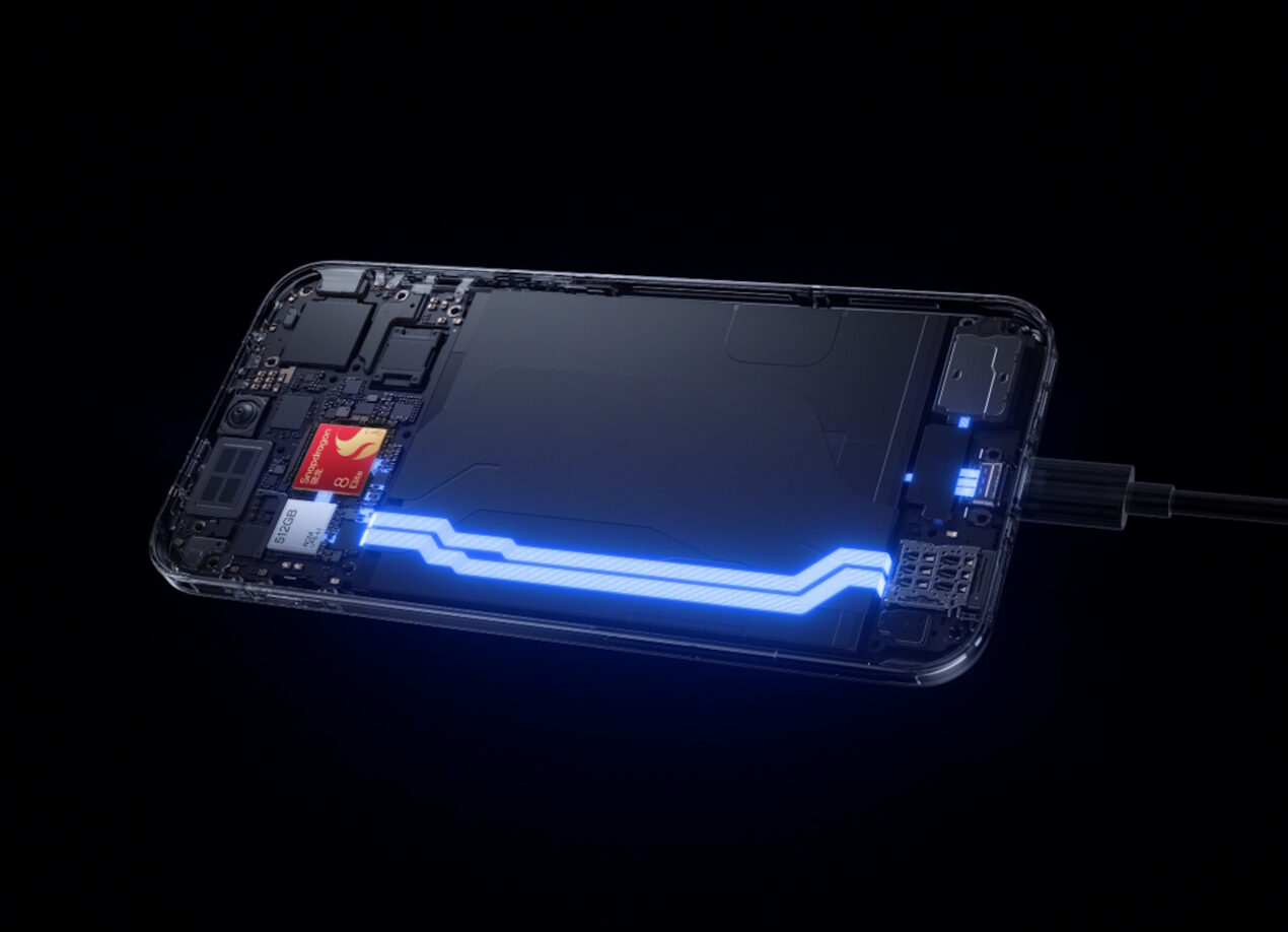 Manca poco al lancio globale di OnePlus 15, che vuole ridefinire il concetto di “Fast and Smooth”