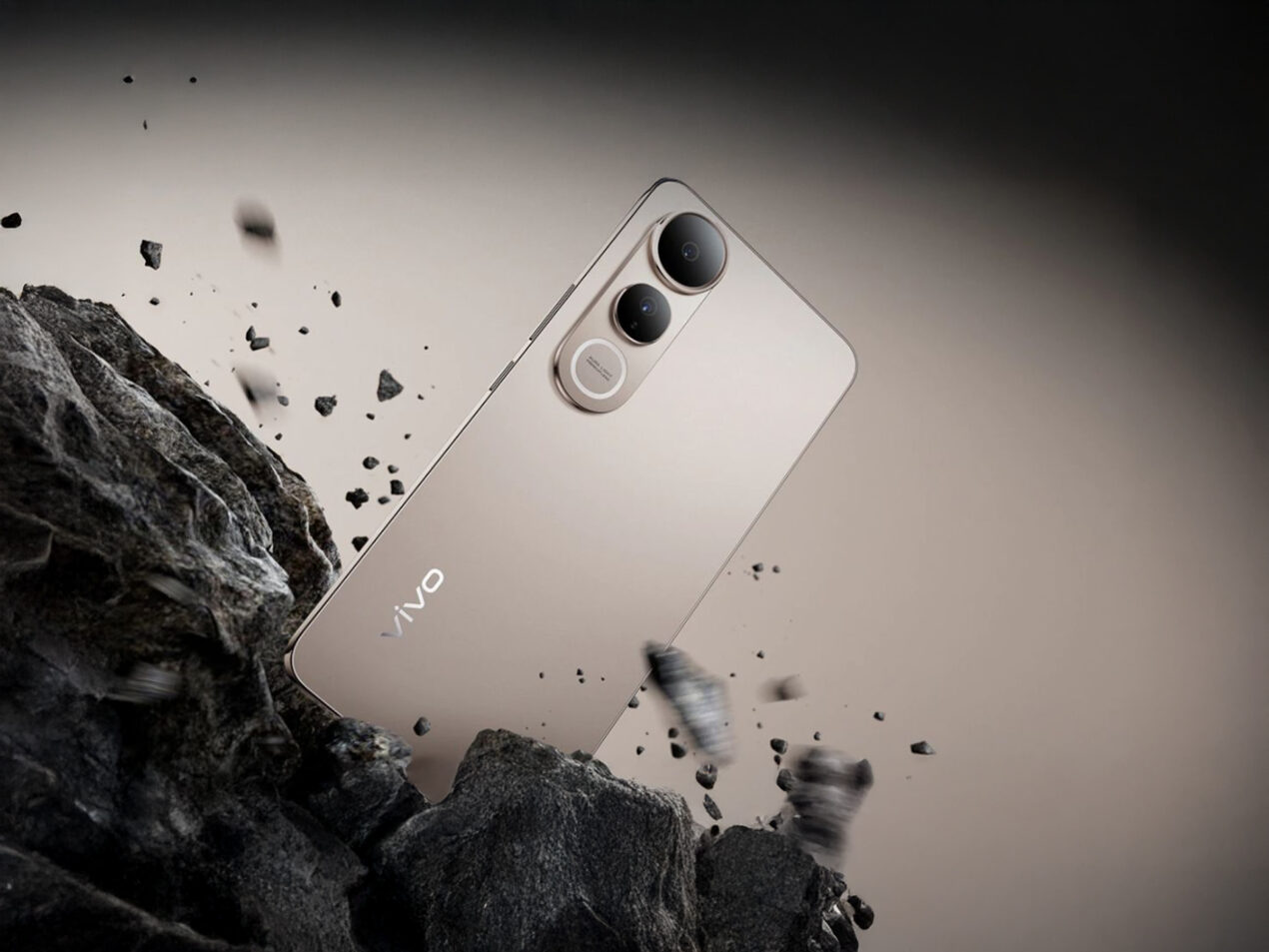 A 89€ è praticamente regalato: 6500 mAh, 90W, display OLED e 256 GB di memoria