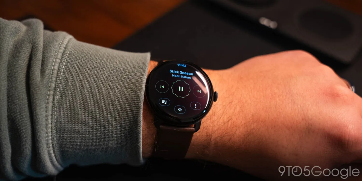 Google Pixel Watch 4 in offerta Tech Week: tutta la gamma scontata di 100€ su Amazon