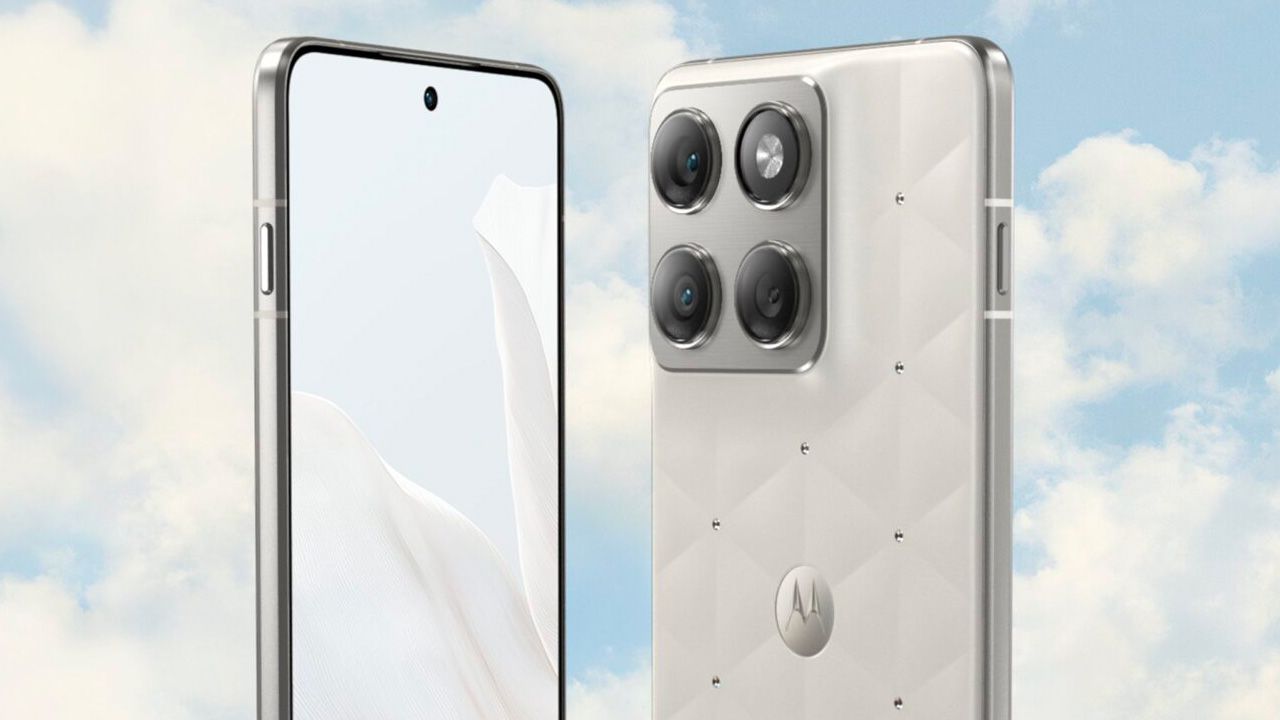 Un leak svela la Swarovski Edition di Motorola Edge 70, ricoperta con cristalli