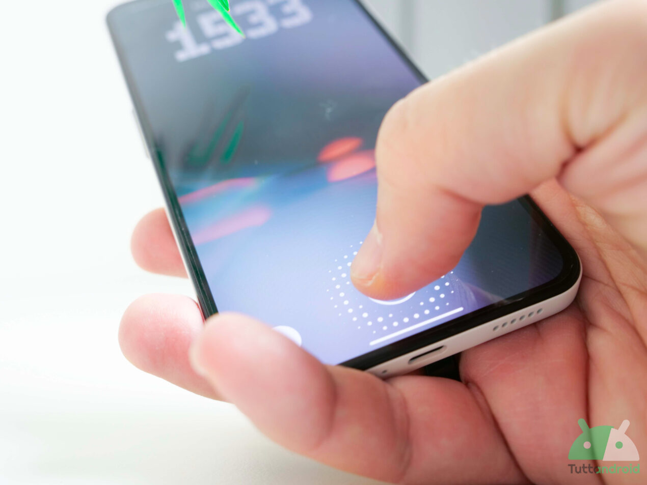 Nothing Phone (3a) Lite: c'è un'app che consuma la batteria anche quando viene disinstallata