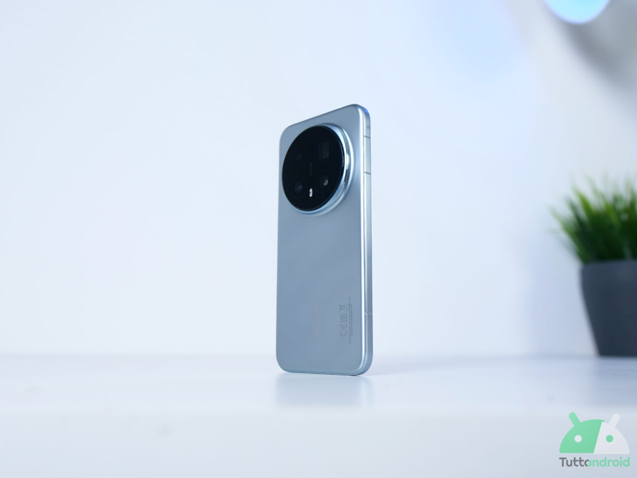 Recensione Honor Magic8 Pro: foto in notturna da primo della classe e sblocco 3D