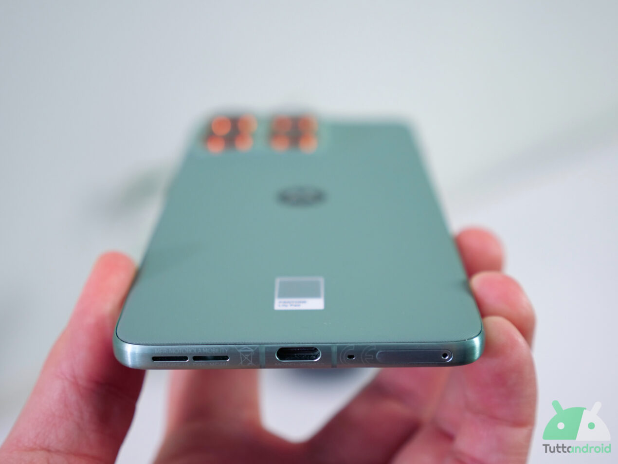 La serie Edge 70 di Motorola potrebbe arricchirsi di un modello Max