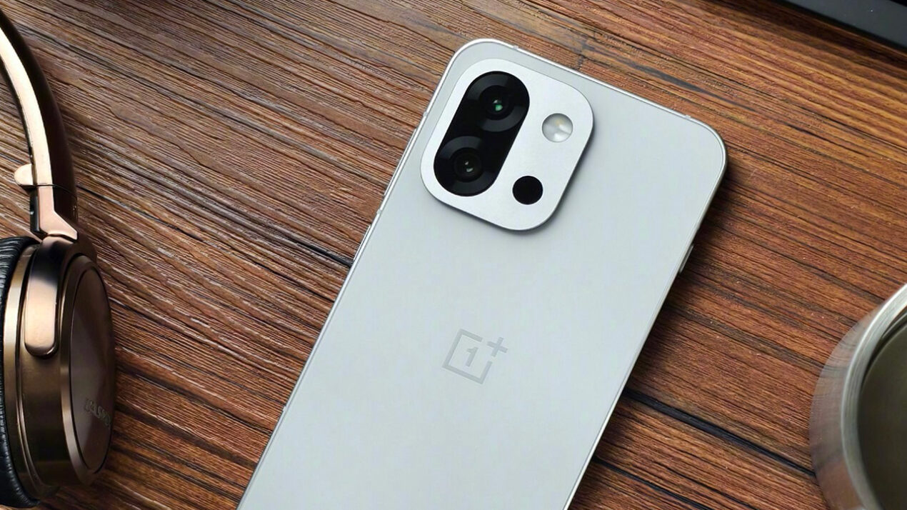 OnePlus 15T: il nuovo smartphone compatto di fascia alta dovrebbe arrivare a marzo