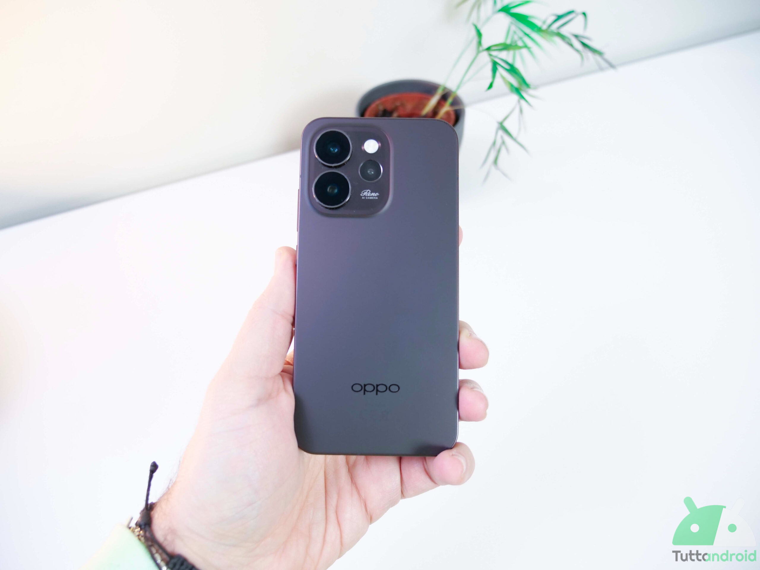 OPPO Reno16 e Reno16 Pro promettono bene, secondo  &hellip;
