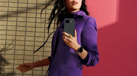 Google Pixel 10a uff - Lifestyle 02