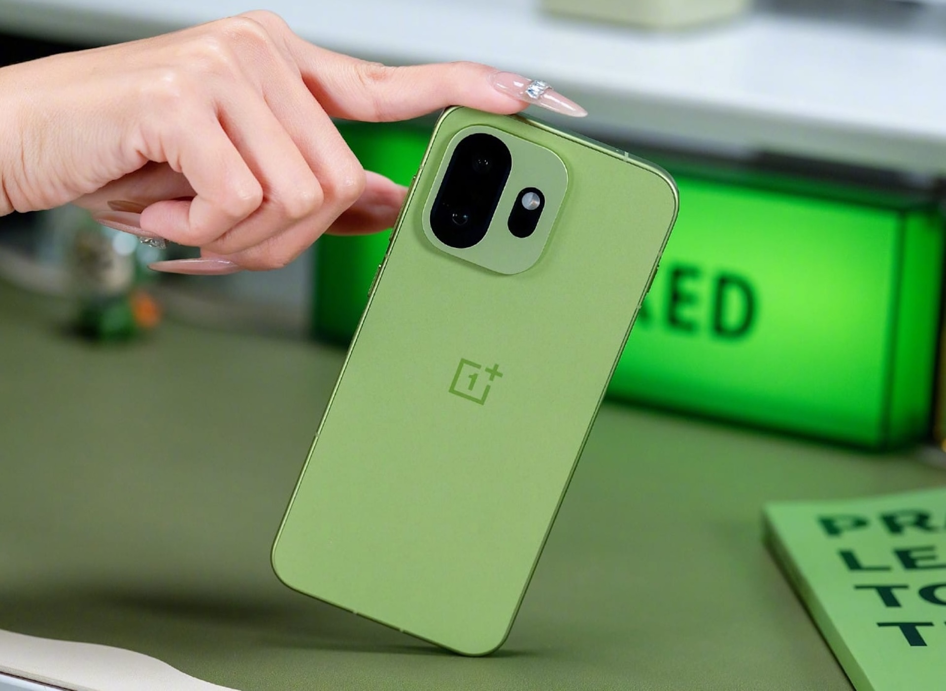 OnePlus 15T