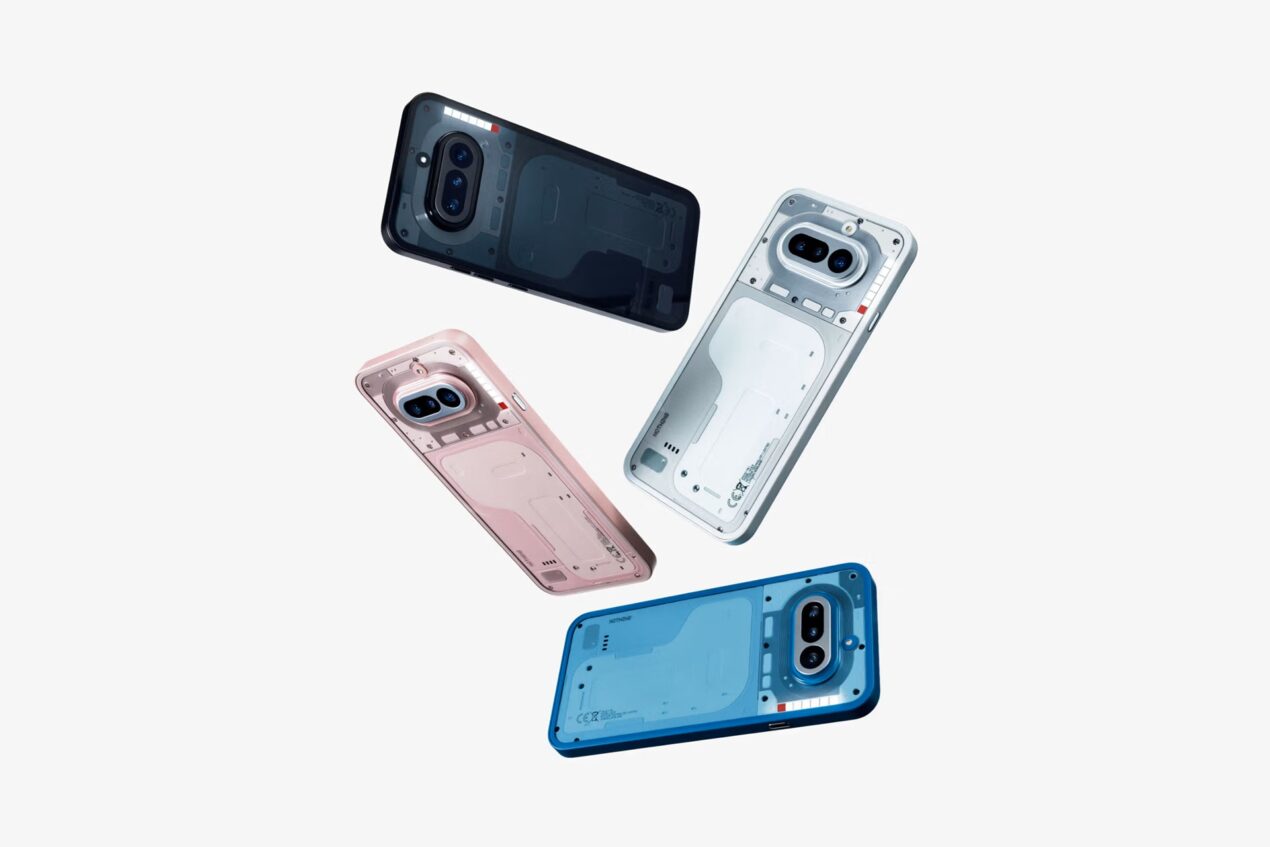 Nothing Phone (4a) è in vendita da oggi e riceve il primo, sostanzioso, aggiornamento