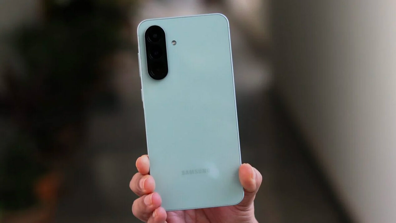 Le nuove colorazioni di Samsung Galaxy A57 e A37 si mostrano in alcuni render