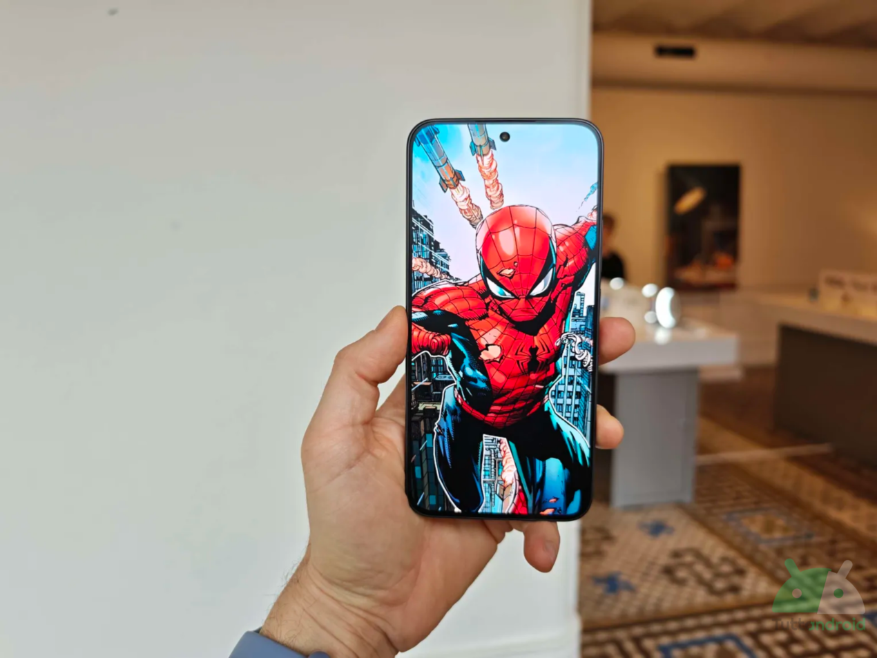 TCL presenta NXTPAPER 70 Pro al MWC 2026: focus su comfort visivo e IA