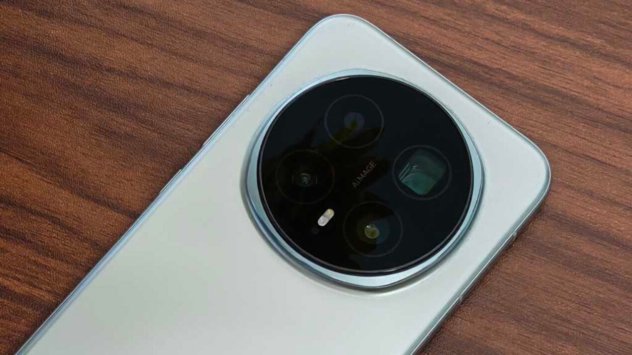Un leak svela le specifiche di HONOR Magic 9, con una batteria da record