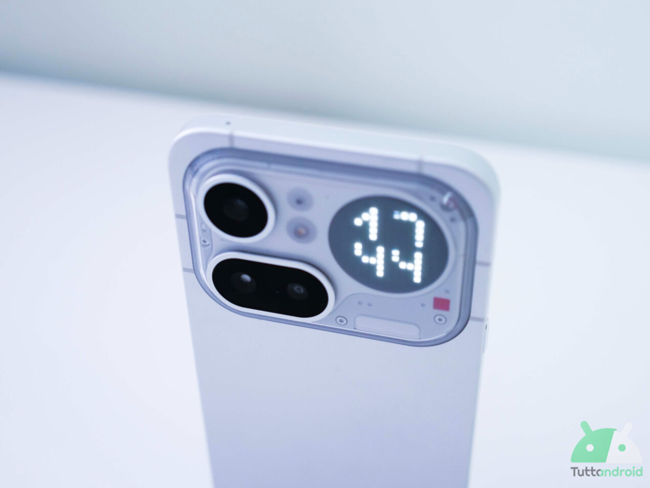 Primo aggiornamento per Nothing Phone (4a); Samsung aggiorna Galaxy S25 FE e Galaxy A36
