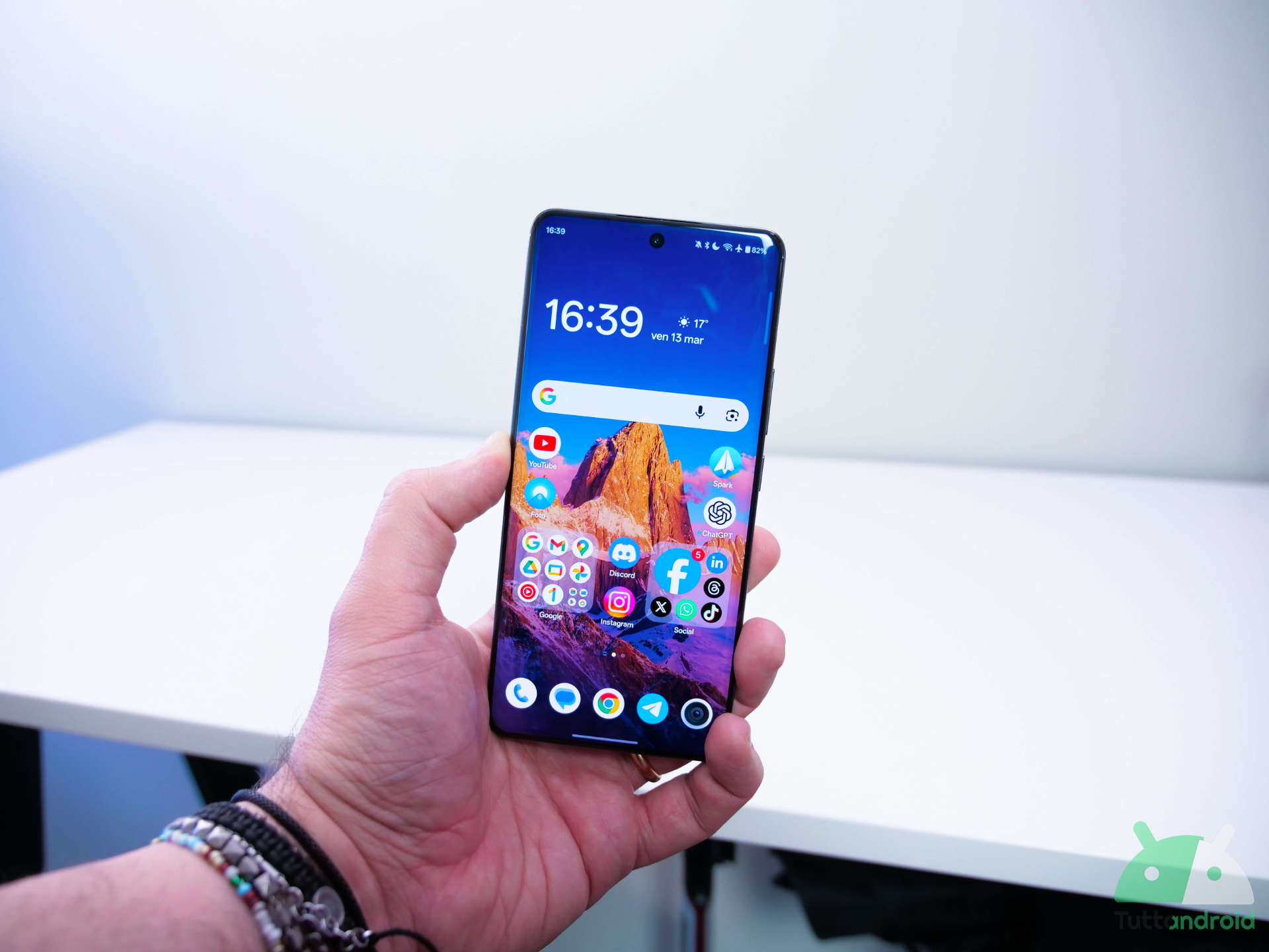 Realme 16 pro plus