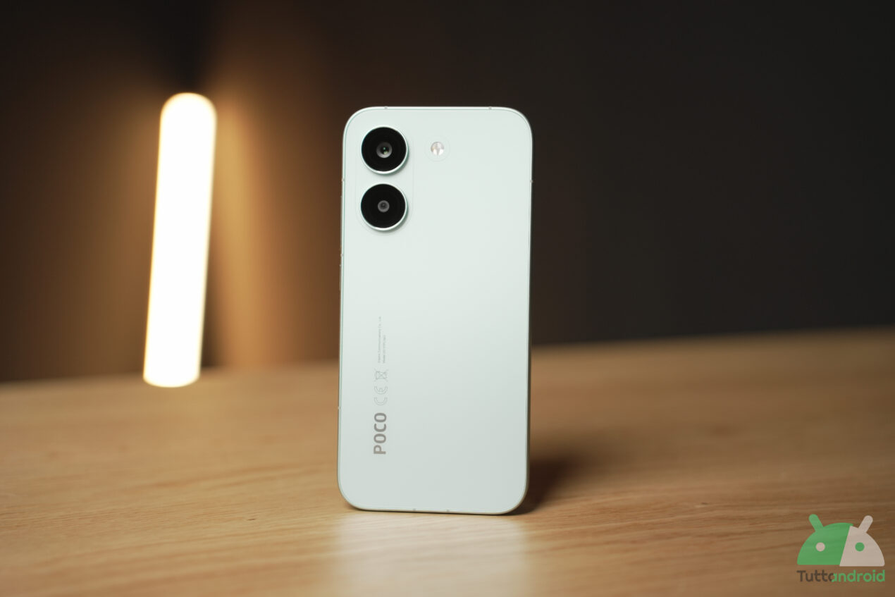 POCO X8 Pro in offerta su AliExpress: il flagship killer scende a 262€ col coupon