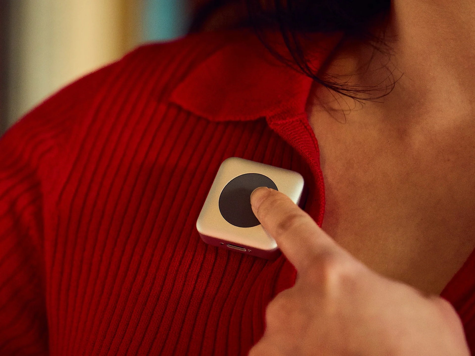 Button Computer Hero