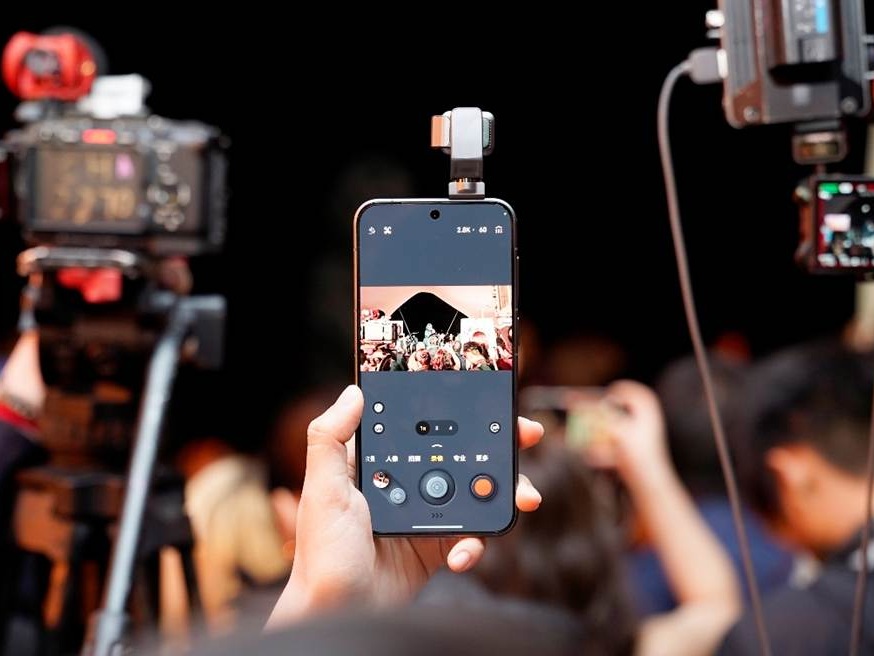 HONOR Robot Phone