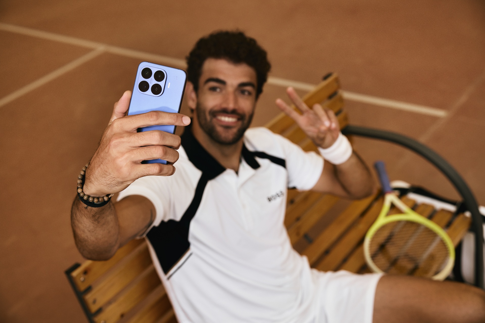 Xiaomi 17 Series - Matteo Berrettini Hero