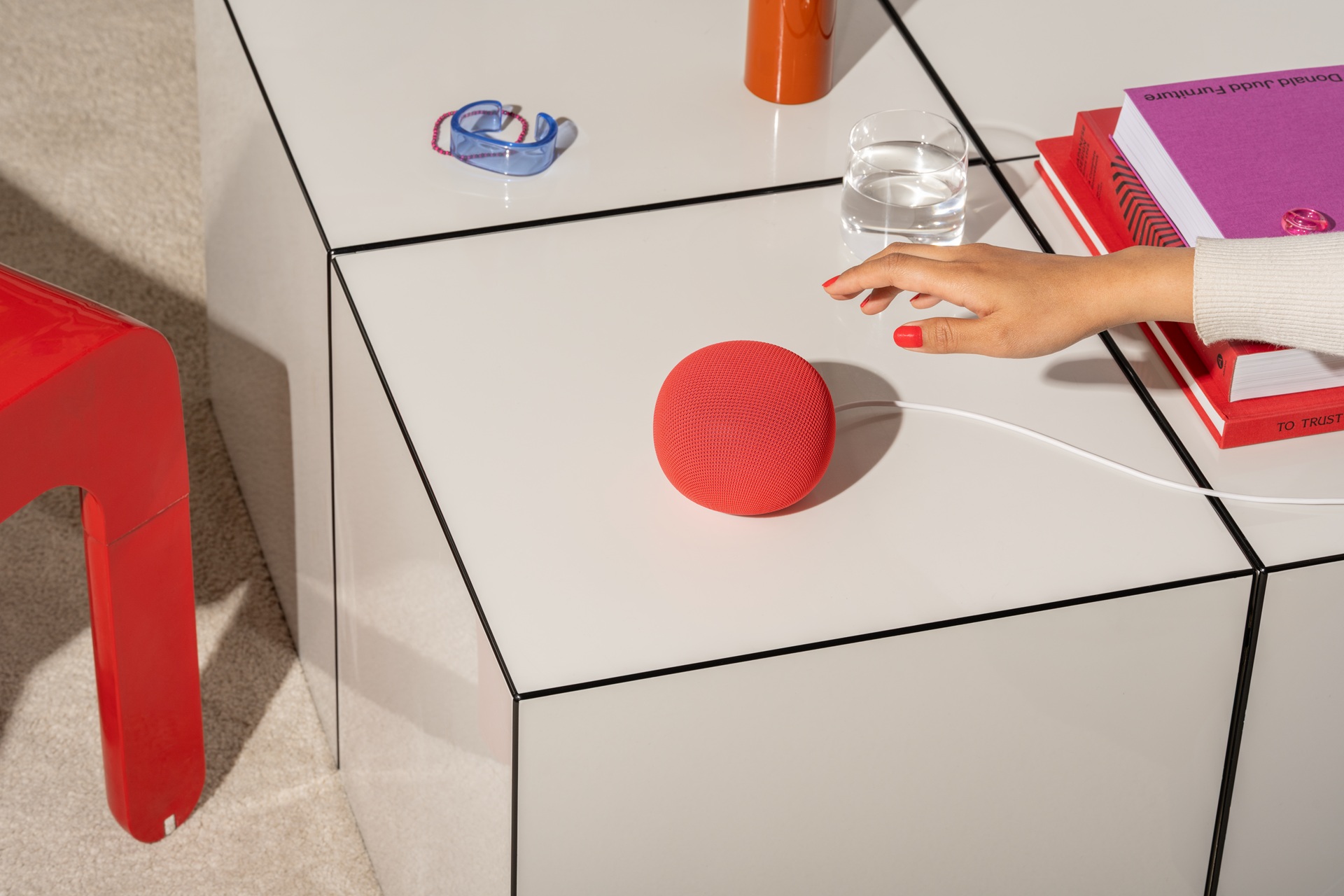 Google Home Speaker uff Lifestyle