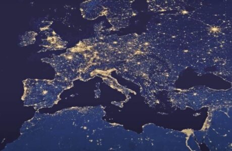 Decennio Digitale 2026: l’Italia supera la media UE su 5G, fibra e servizi digitali