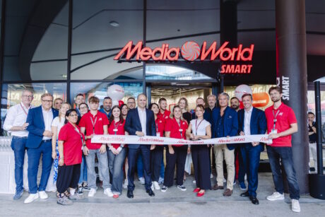 MediaWorld inaugura un nuovo negozio Smart e festeggia con una speciale promozione