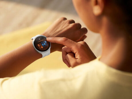 La nuova veste Neural Expressive di Gemini arriva anche sugli smartwatch Samsung