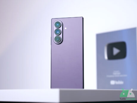 I nuovi pieghevoli Samsung sono pronti a ricevere il primo aggiornamento software