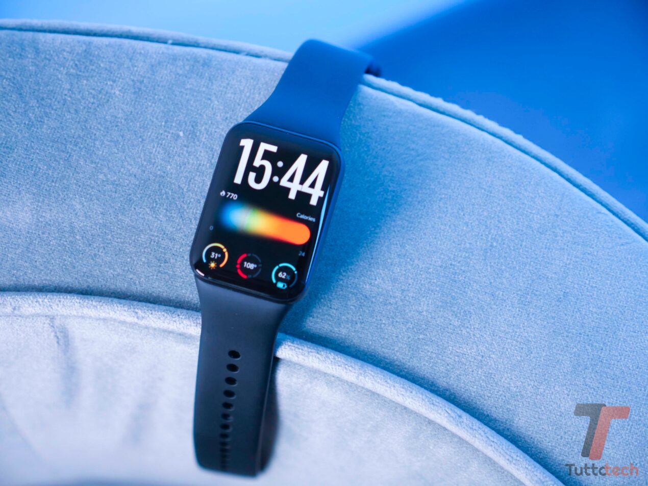 Recensione Xiaomi Smart Band 10 Pro: l'equilibrio perfetto tra tracker fitness e smartwatch tascabile