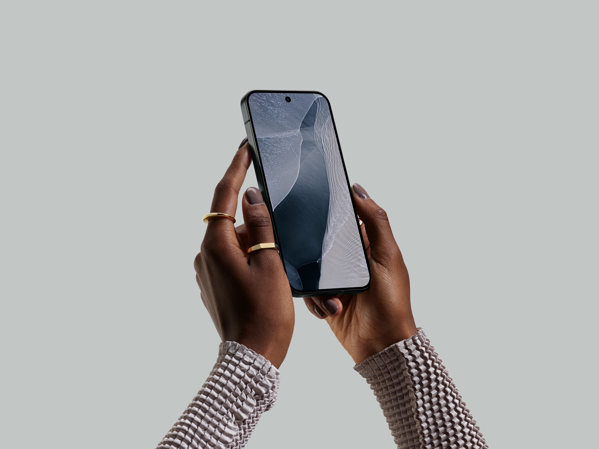 Google Pixel 11 Pro uff in hand