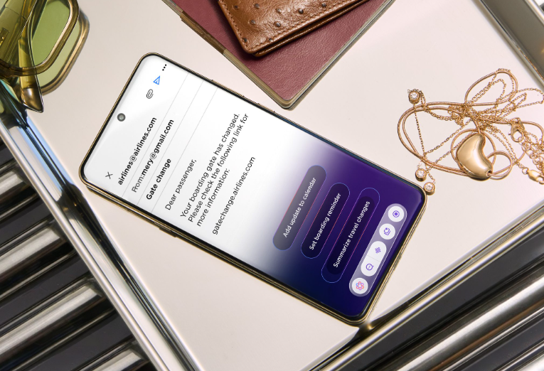 Motorola Qira