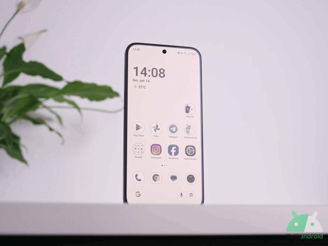 Recensione TCL P80 Ultra: il primo AMOLED con NXTPaper, il display che sembra carta (a richiesta)